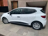 Usado Renault Clio IV Business 76 CV (55 kW) 2018 Blanco Berlina