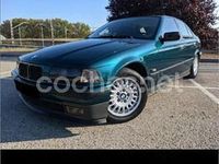 Usado BMW 320 Sport Line 150 CV (110 kW) 1996 Verde Berlina