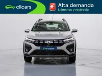 Usado Dacia Sandero Expression 91 CV (66 kW) 2024 Gris Utilitario