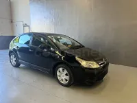 Usado Citroën C4 90 CV (66 kW) 2009 Negro Berlina