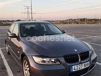 Usado BMW 318 129 CV (94 kW) 2006 Gris / plata Berlina