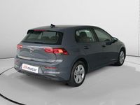 Usado VW Golf VIII Life 110 CV (80 kW) 2024 Gris / plata Berlina