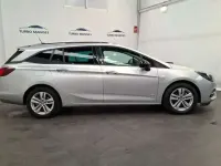 Usado Opel Astra Ultimate 145 CV (106 kW) 2022 Plateado Utilitario