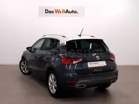 Usado Seat Arona FR 150 CV (110 kW) 2023 Gris / plata SUV