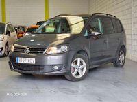 Usado VW Touran Advance 140 CV (102 kW) 2012 Gris / plata Monovolumen