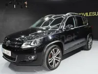 Usado VW Tiguan R-line 210 CV (154 kW) 2014 Negro SUV