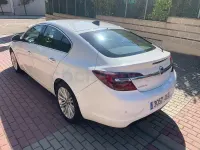 Usado Opel Insignia Selective 136 CV (100 kW) 2016 Blanco Berlina