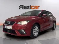 Usado Seat Ibiza Reference 75 CV (55 kW) 2018 Granate Utilitario