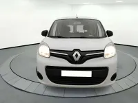 Usado Renault Kangoo Zen 75 CV (55 kW) 2018 Blanco Monovolumen