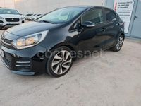 Usado Kia Rio 84 CV (61 kW) 2017 Negro Berlina