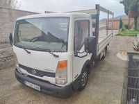 Usado Nissan Cabstar 130 CV (95 kW) 2009 Blanco Pickup/Camioneta