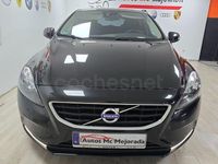 Usado Volvo V40 Kinetic 120 HP (88 kW) 2015 Preto Sedan