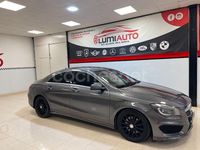 Usado Mercedes CLA220 AMG line 170 CV (125 kW) 2014 Gris / plata Berlina