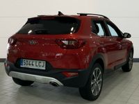 Usado Kia Stonic 100 CV (73 kW) 2019 Rojo SUV
