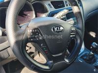 Usado Kia Ceed 100 CV (73 kW) 2015 Blanco Utilitario