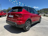 Usado Seat Arona Style 110 CV (80 kW) 2023 Rojo SUV