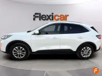 Usado Ford Kuga ST-Line 150 CV (110 kW) 2023 Blanco SUV