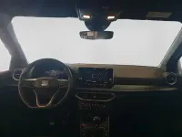 Usado Seat Arona Xperience 115 CV (84 kW) 2025 Gris SUV