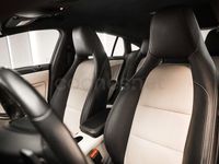 Usado Mercedes CLA220 Shooting Brake Urban 177 CV (130 kW) 2016 Marrón Familiar