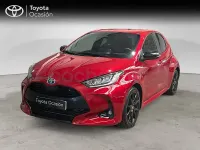 Usado Toyota Yaris Hybrid Style 116 CV (85 kW) 2022 Rojo Berlina