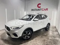 Usado MG ZS Luxury 111 CV (81 kW) 2022 Blanco SUV