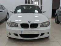 Używany BMW 118 143 KM (105 kW) 2009 Biały Hatchback