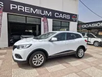 Usado Renault Kadjar LIMITED 115 CV (84 kW) 2021 Blanco SUV