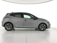 Usado Renault Clio V Techno 101 CV (74 kW) 2025 Gris Berlina