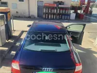 Usado Audi A4 130 CV (95 kW) 2003 Azul Berlina
