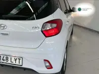 Usado Hyundai i10 67 CV (49 kW) 2022 Blanco Utilitario