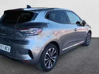 Usado Renault Clio Techno 90 CV (66 kW) 2025 Utilitario