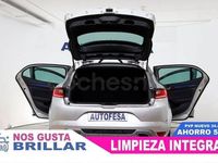 Usado Renault Mégane GT Line GT 160 CV (117 kW) 2018 Gris / plata Berlina