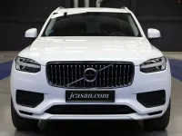 Usado Volvo XC90 Momentum 235 CV (172 kW) 2022 Blanco SUV