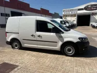 Usado VW Caddy 75 CV (55 kW) 2019 Blanco Monovolumen