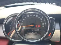 Usado Mini Cooper 136 CV (100 kW) 2019 Rojo Utilitario