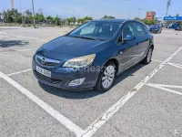 Usado Opel Astra Enjoy 110 CV (80 kW) 2010 Azul Berlina