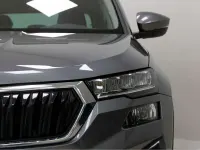 Usado Skoda Karoq Style 150 CV (110 kW) 2022 Gris SUV