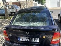 Usado Opel Astra 60 CV (44 kW) 1997 Azul Berlina