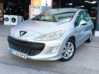 Usado Peugeot 308 Sport 90 CV (66 kW) 2009 Gris / plata Berlina