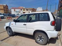 Usado Nissan Terrano Comfort 100 HP (73 kW) 2002 Branco SUV