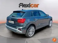 Usado Audi Q2 S-Line 150 CV (110 kW) 2024 Gris / plata SUV