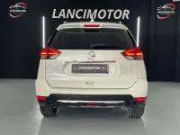 Usado Nissan X-Trail N-Connecta 177 CV (130 kW) 2019 Blanco SUV