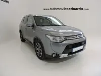 Usado Mitsubishi Outlander P-HEV 203 CV (149 kW) 2015 Gris / plata SUV