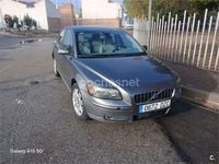 Usado Volvo S40 Kinetic 136 CV (100 kW) 2006 Gris / plata Berlina