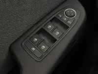 Usado Renault Clio V Techno 90 CV (66 kW) 2025 Gris Berlina