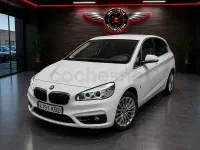 Usado BMW 225 Active Tourer iPerformance 224 CV (164 kW) 2017 Blanco Monovolumen