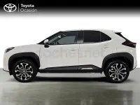 Usado Toyota Yaris Cross Active 116 CV (85 kW) 2022 Blanco SUV