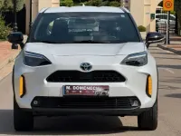 Usado Toyota Yaris Hybrid Active 116 CV (85 kW) 2022 Blanco