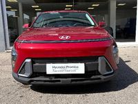 Usado Hyundai Kona 100 CV (73 kW) 2025 Rojo SUV