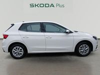Usado Skoda Fabia Ambition 80 CV (58 kW) 2023 Blanco Berlina